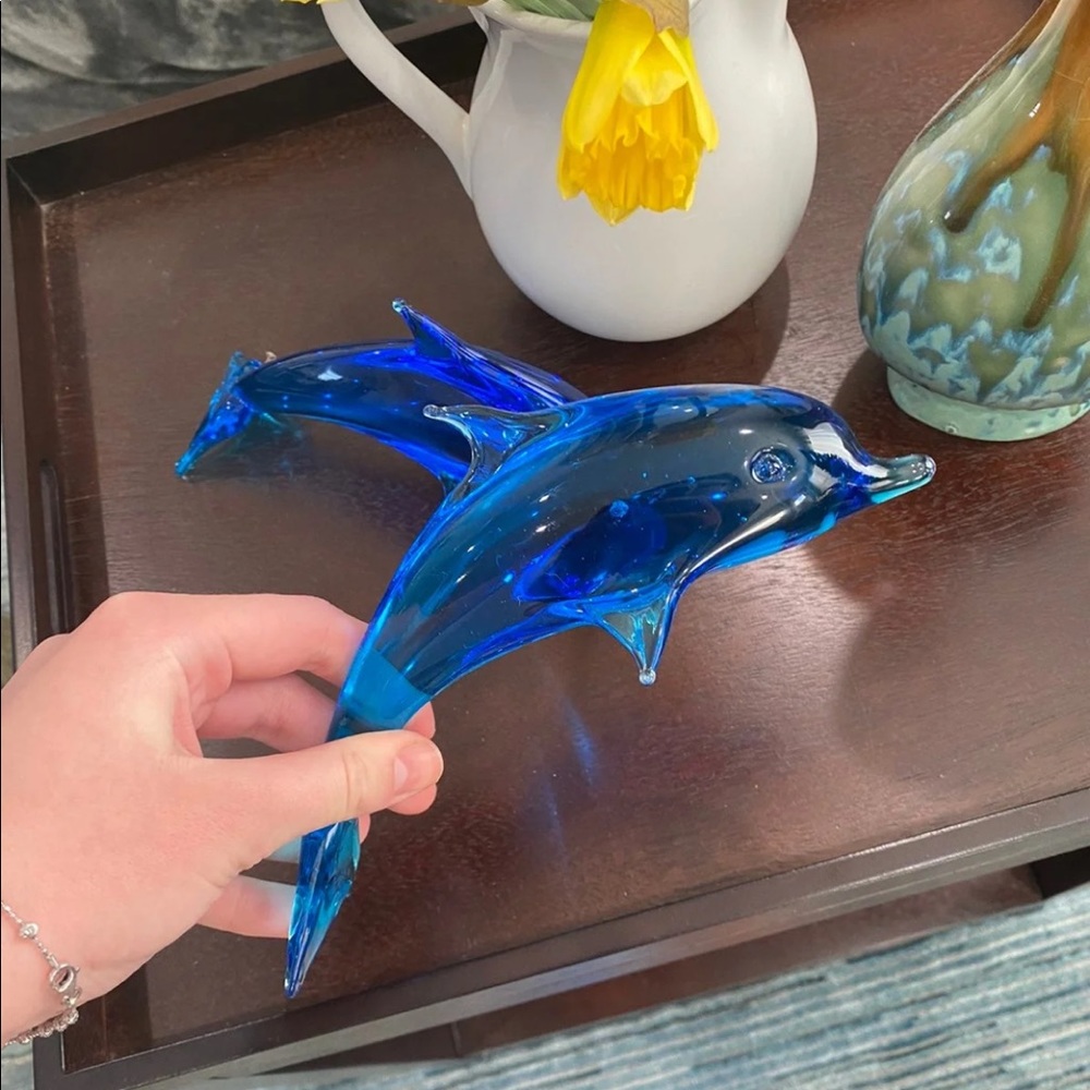 Decor - Picture 2 of 4